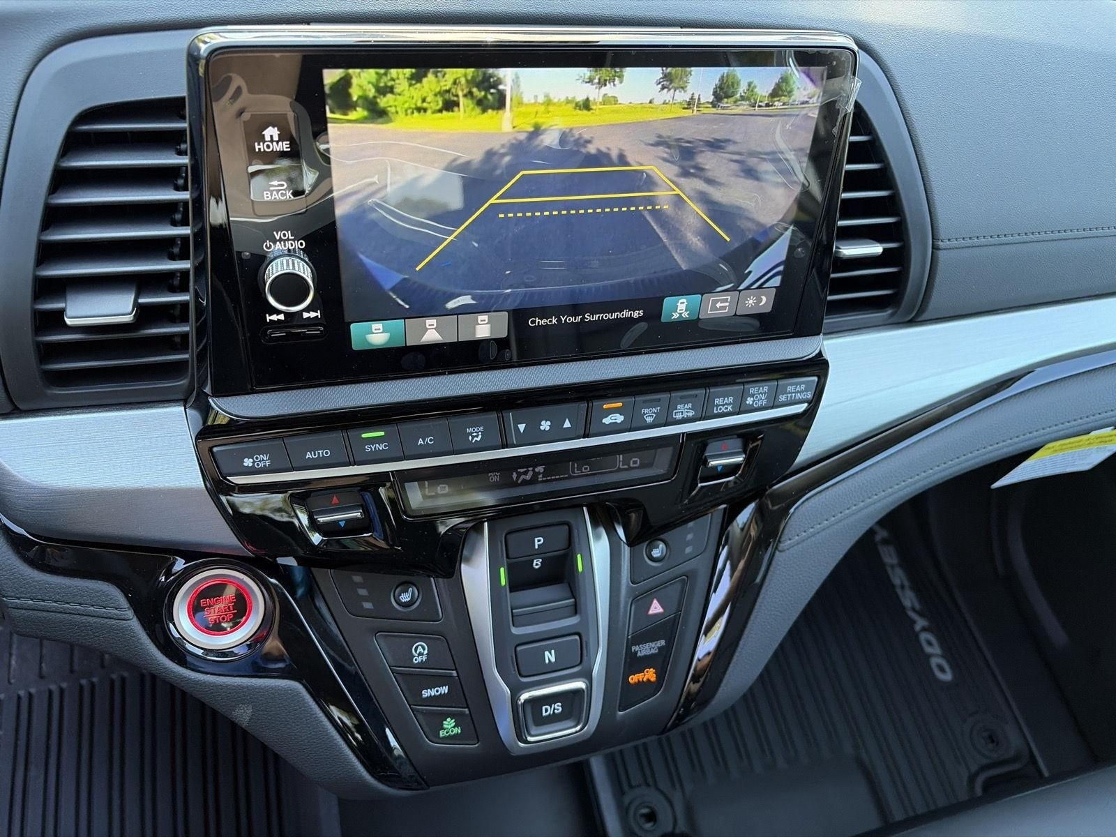 2026 Honda Odyssey Touring Auto