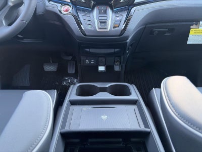 2026 Honda Odyssey Touring Auto