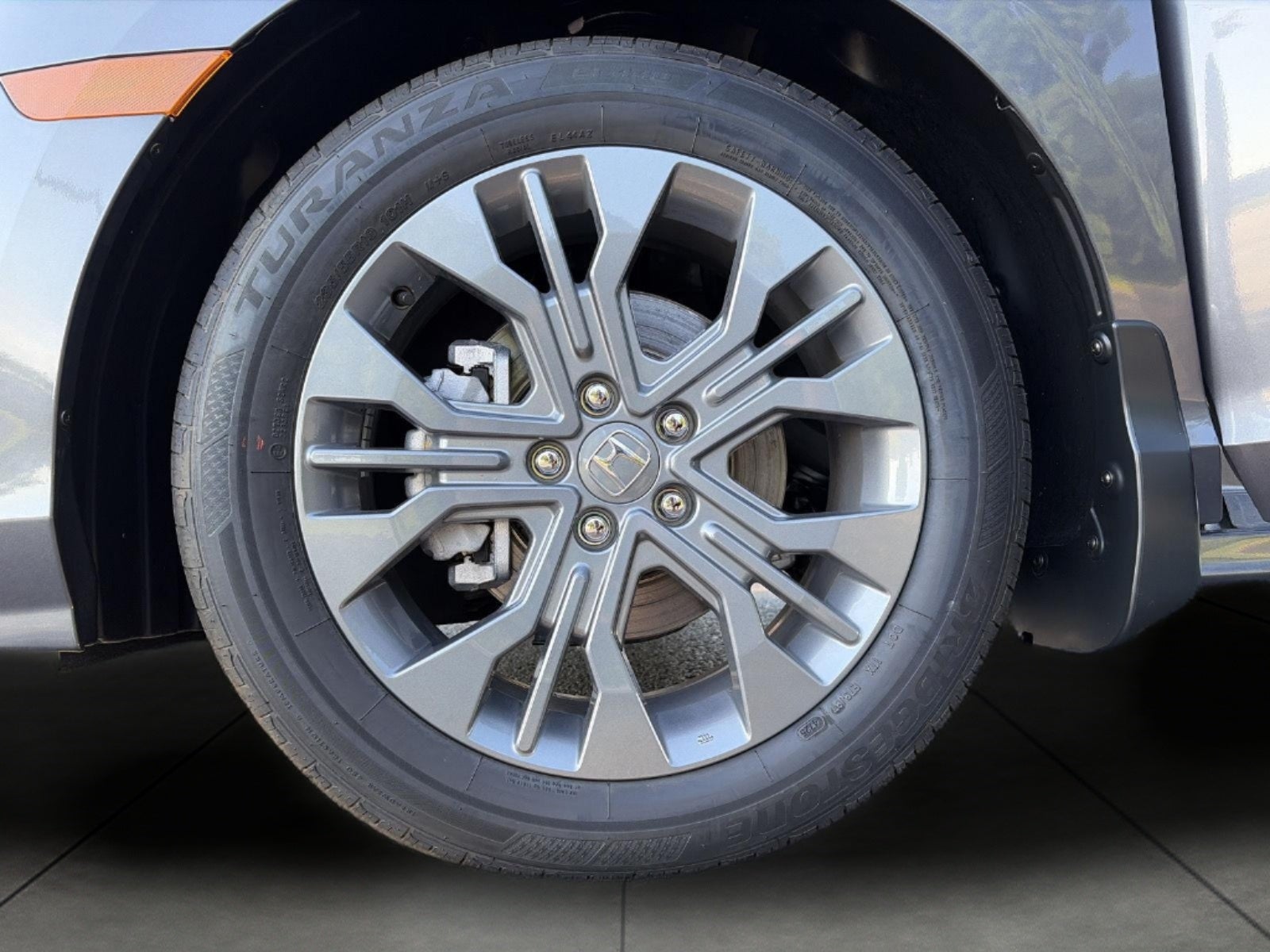 2026 Honda Odyssey Touring Auto