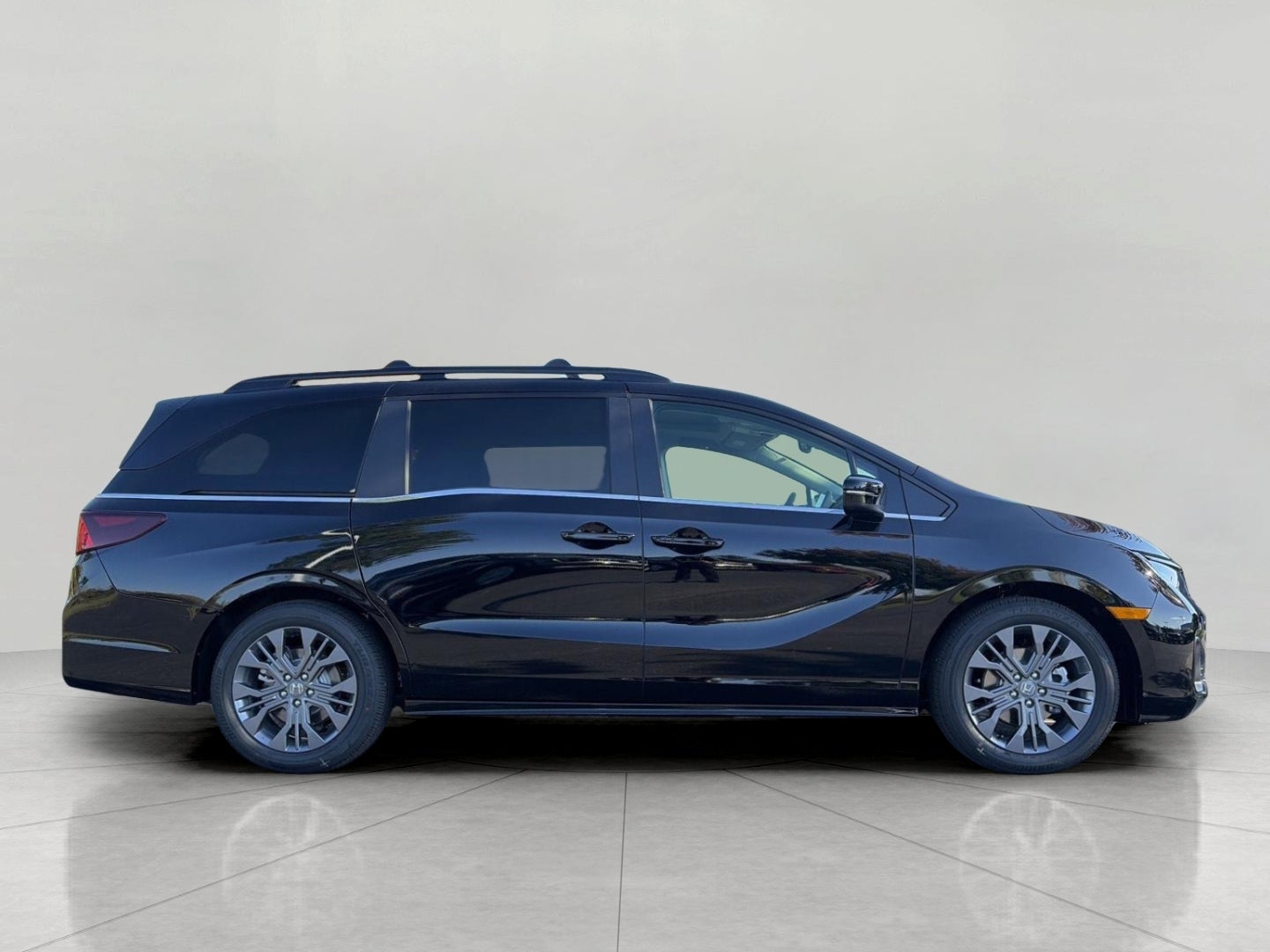 2027 Honda Odyssey Touring Auto