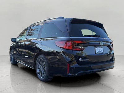 2027 Honda Odyssey Touring Auto