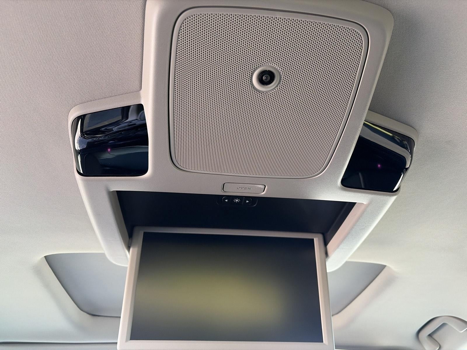 2027 Honda Odyssey Touring Auto