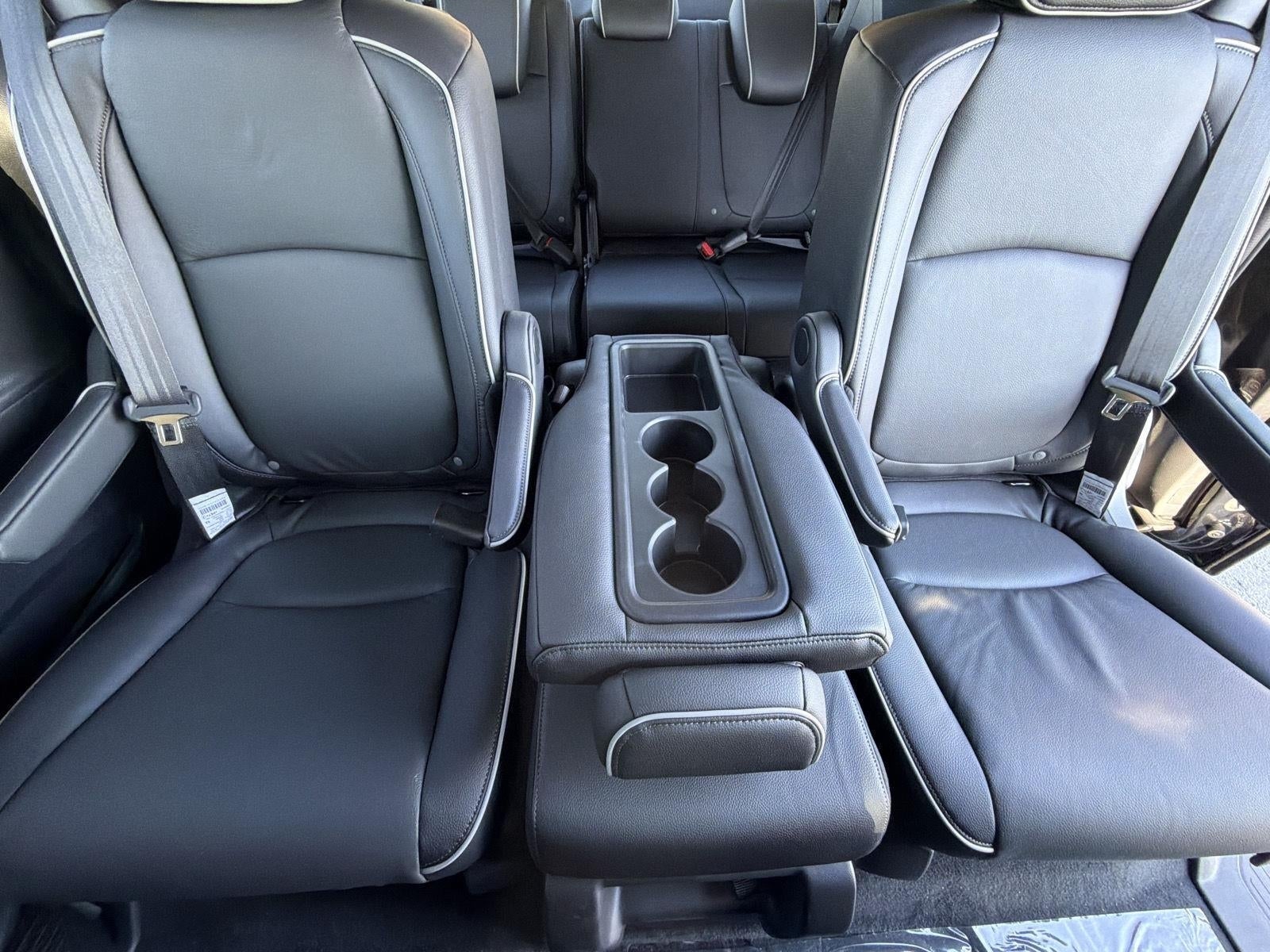 2027 Honda Odyssey Touring Auto