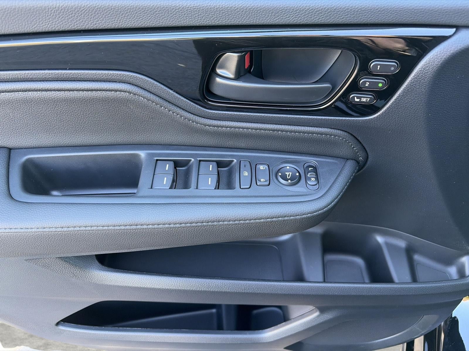 2027 Honda Odyssey Touring Auto