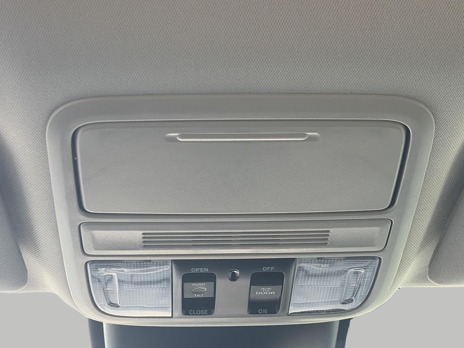2025 Honda Odyssey Elite Auto