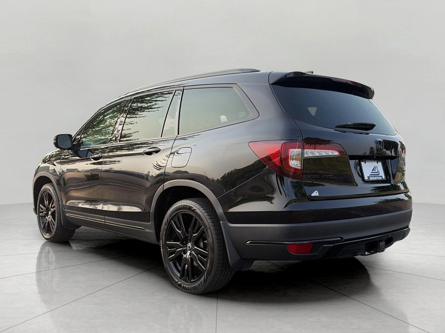 2021 Honda Pilot Black Edition AWD