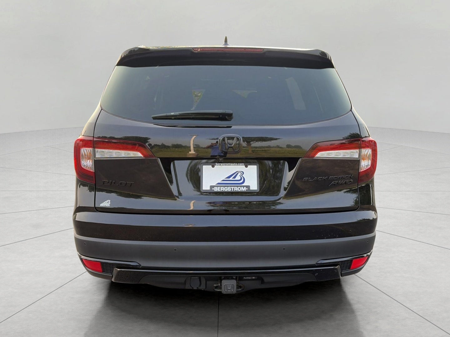 2021 Honda Pilot Black Edition AWD