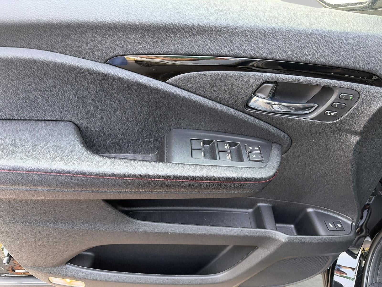 2021 Honda Pilot Black Edition AWD