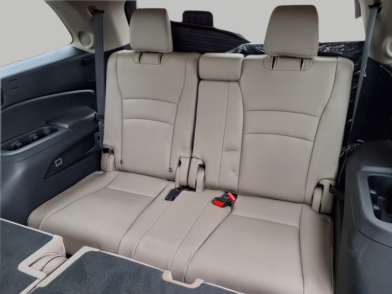 2021 Honda Pilot Touring 8-Passenger AWD