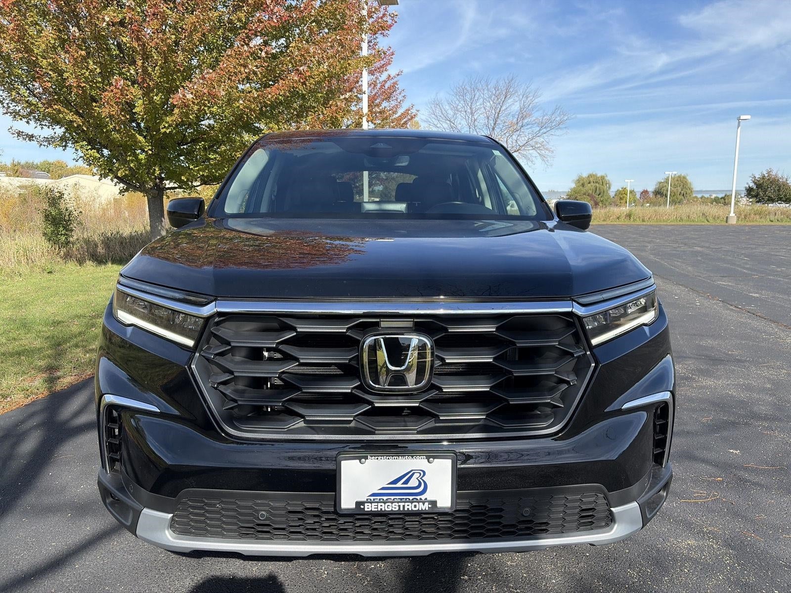 2023 Honda Pilot EX-L 7 Passenger AWD