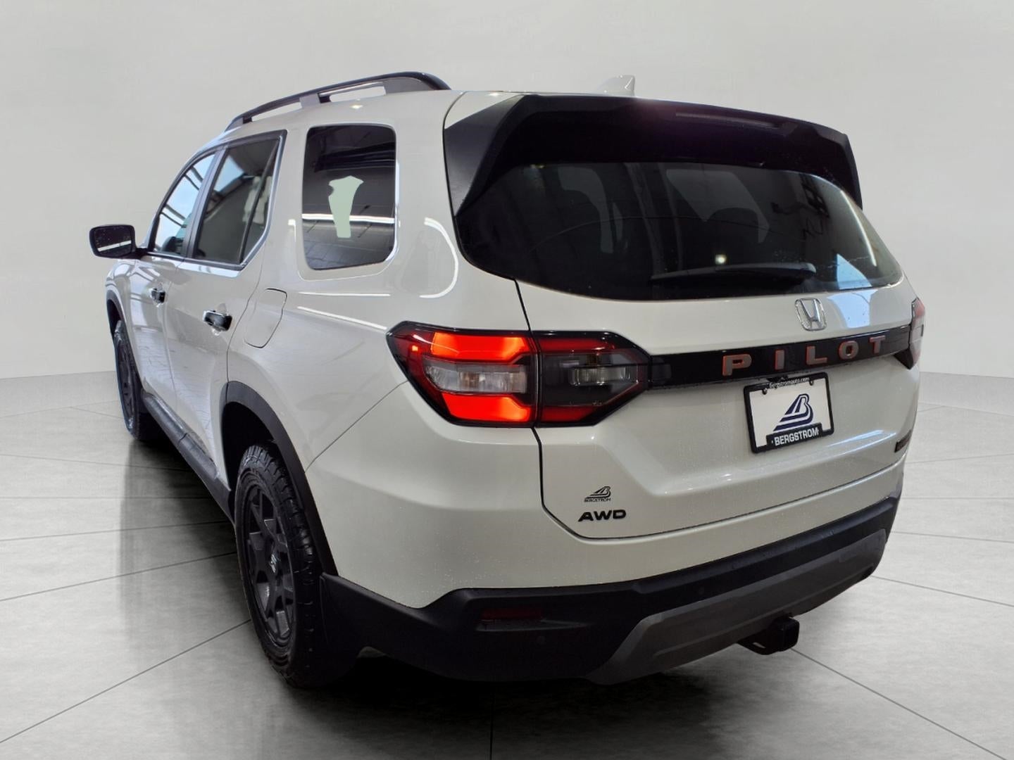 2026 Honda Pilot TrailSport AWD