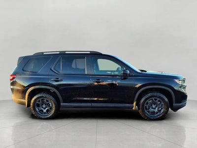 2025 Honda Pilot TrailSport AWD