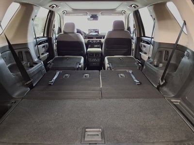 2025 Honda Pilot Touring AWD