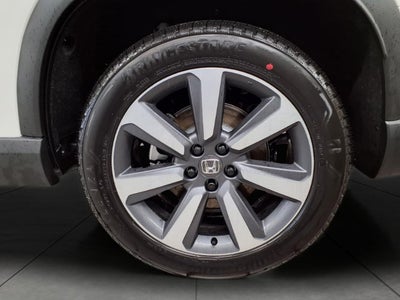 2025 Honda Pilot Touring AWD