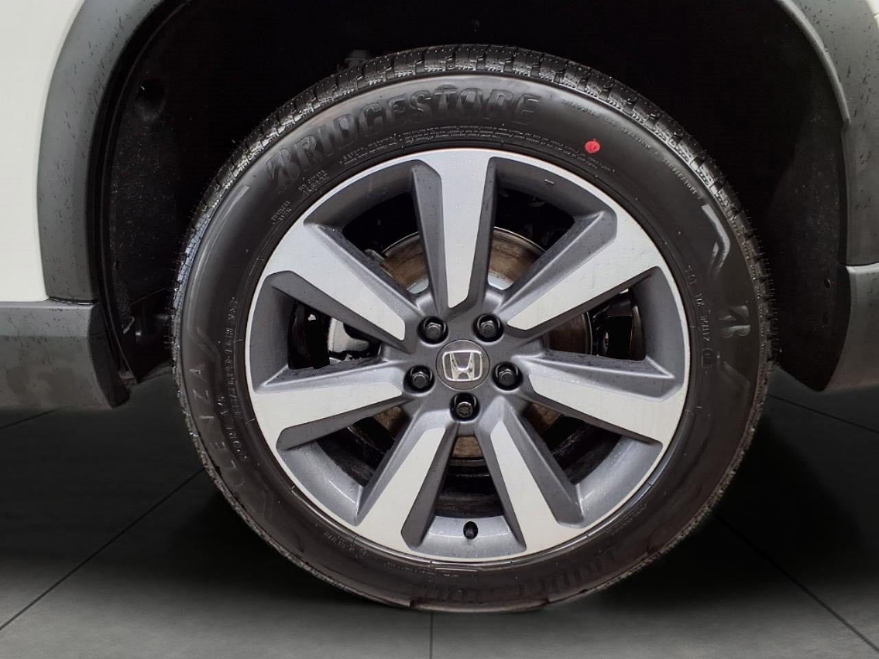 2025 Honda Pilot Touring AWD