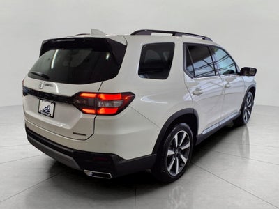 2025 Honda Pilot Touring AWD