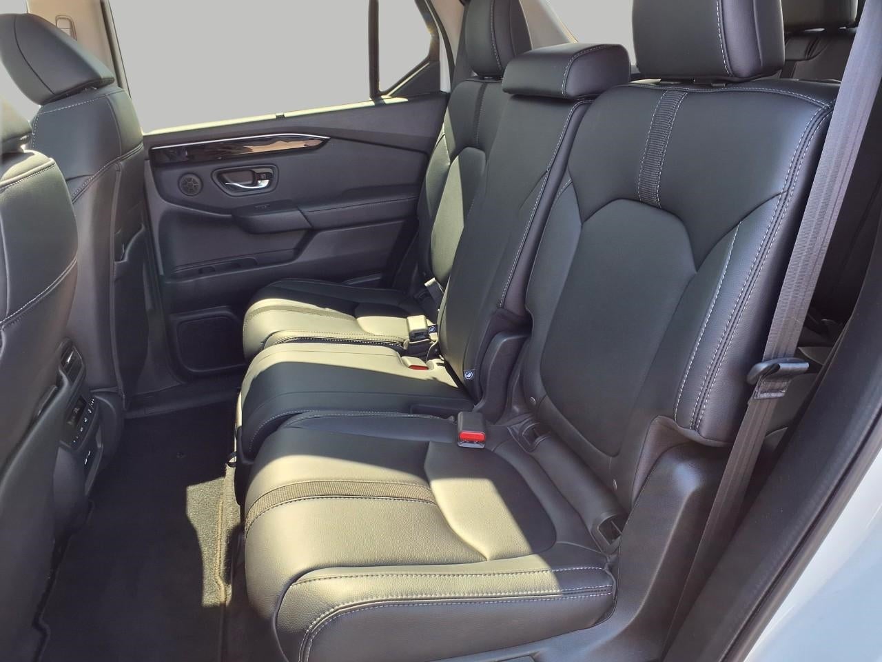 2023 Honda Pilot Touring AWD
