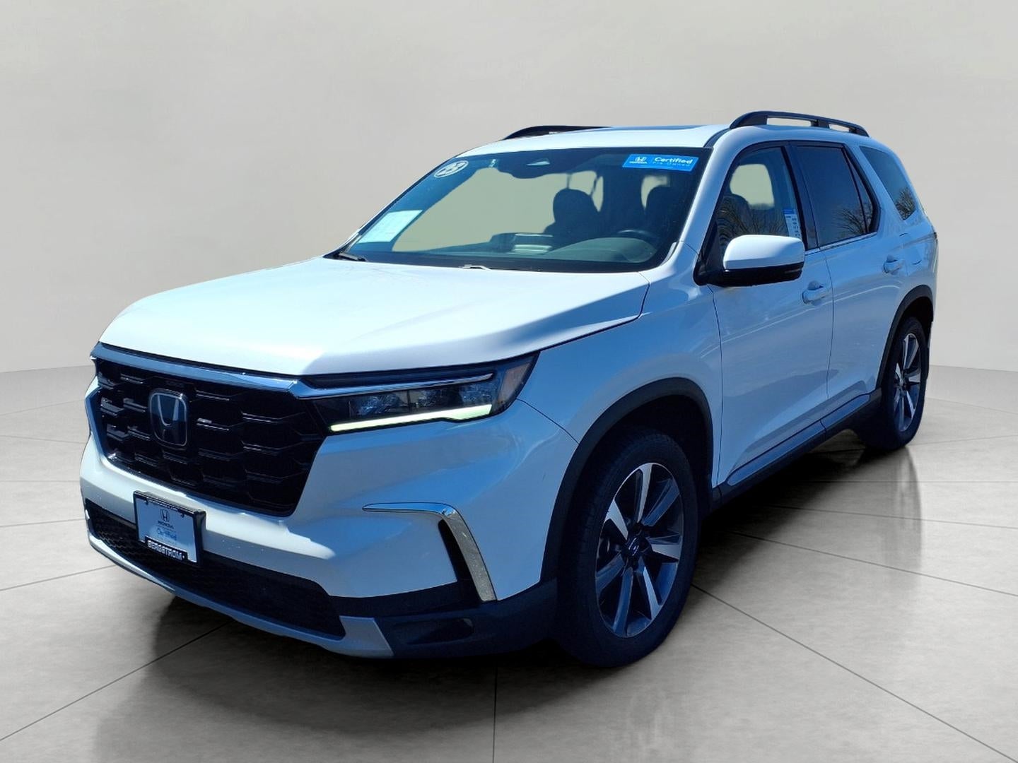 2023 Honda Pilot Touring AWD