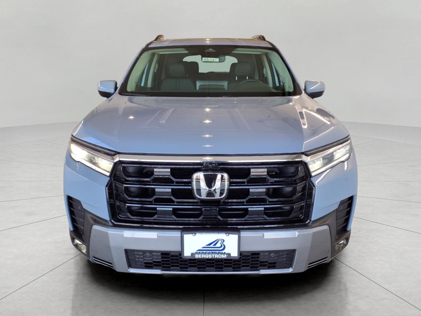 2026 Honda Pilot Touring AWD