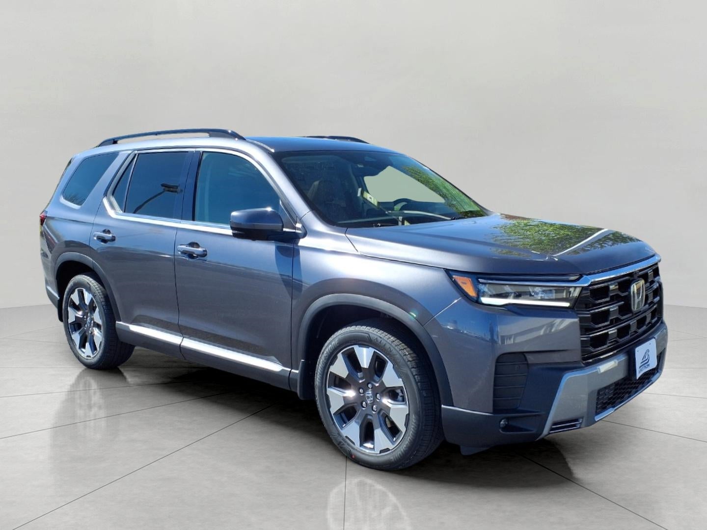 2026 Honda Pilot Touring AWD's photo