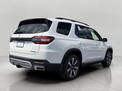 2024 Honda Pilot Touring AWD