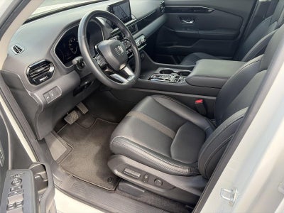 2024 Honda Pilot Touring AWD