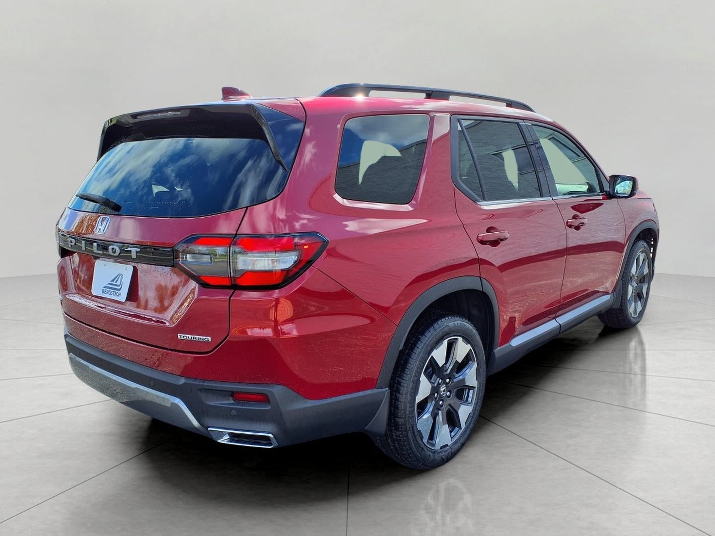 2026 Honda Pilot Touring AWD