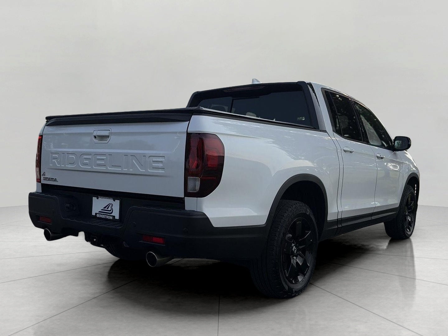 2025 Honda Ridgeline Black Edition AWD