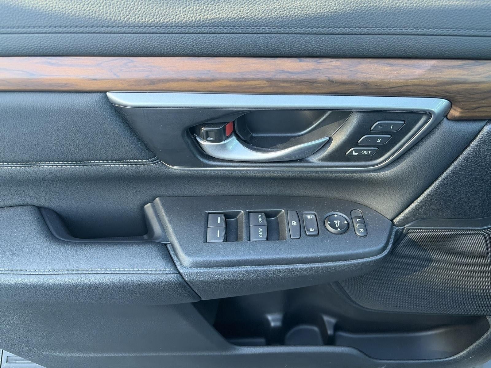 2022 Honda CR-V Hybrid Touring AWD