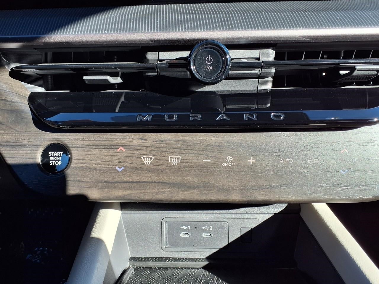 2025 Nissan Murano SV