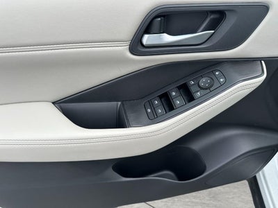 2023 Nissan Rogue AWD SV