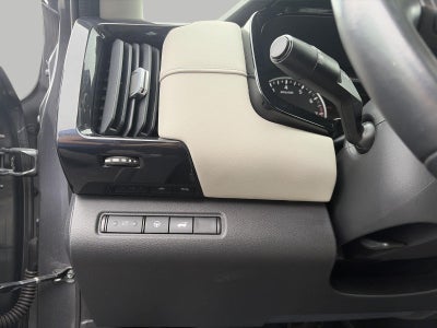 2022 Nissan Pathfinder SV 4WD