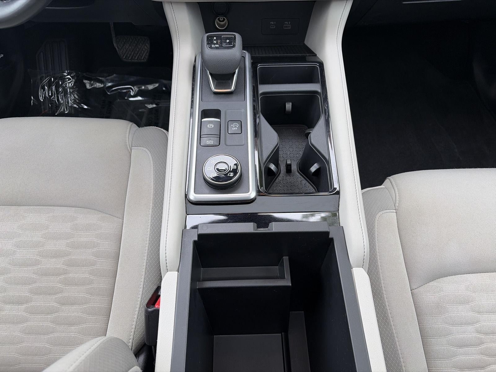 2022 Nissan Pathfinder SV 4WD