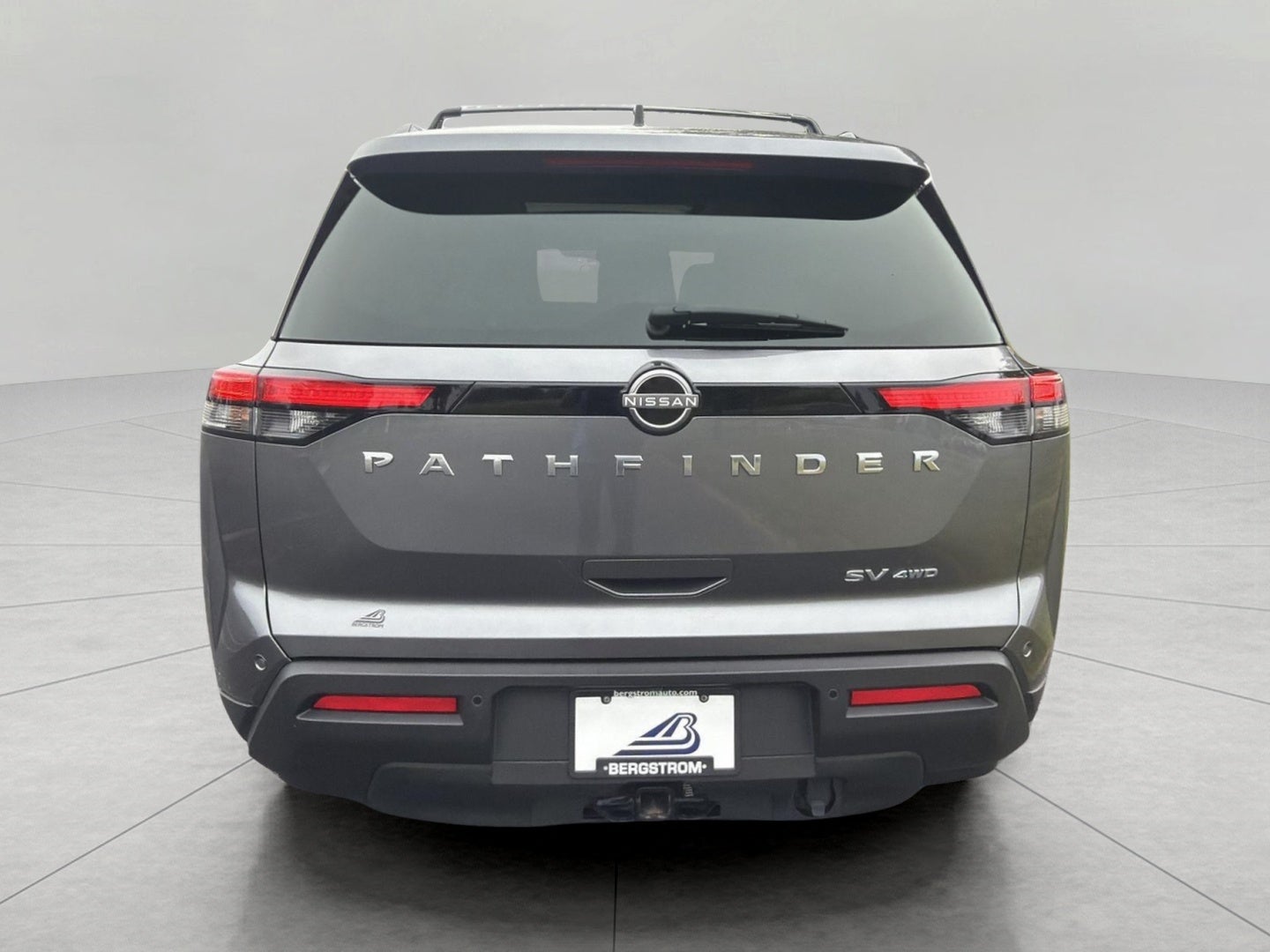 2022 Nissan Pathfinder SV 4WD