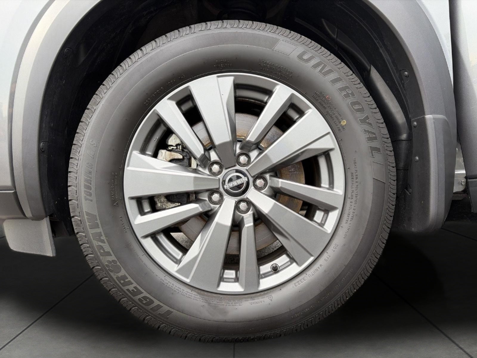 2022 Nissan Pathfinder SV 4WD