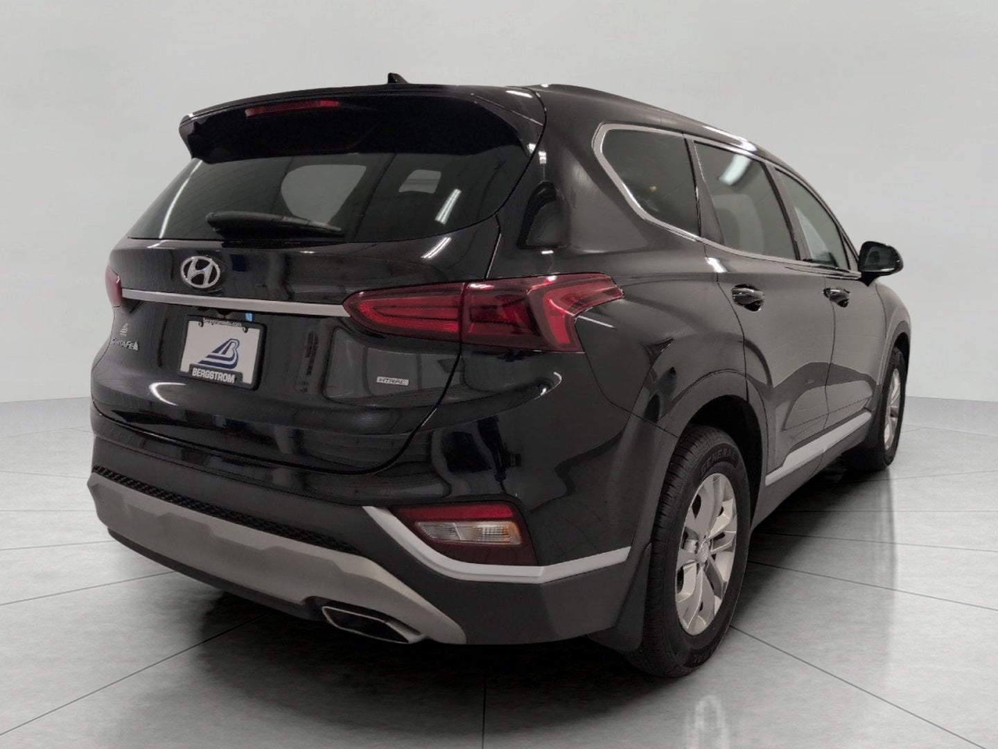 2020 Hyundai Santa Fe SEL 2.4L Auto AWD