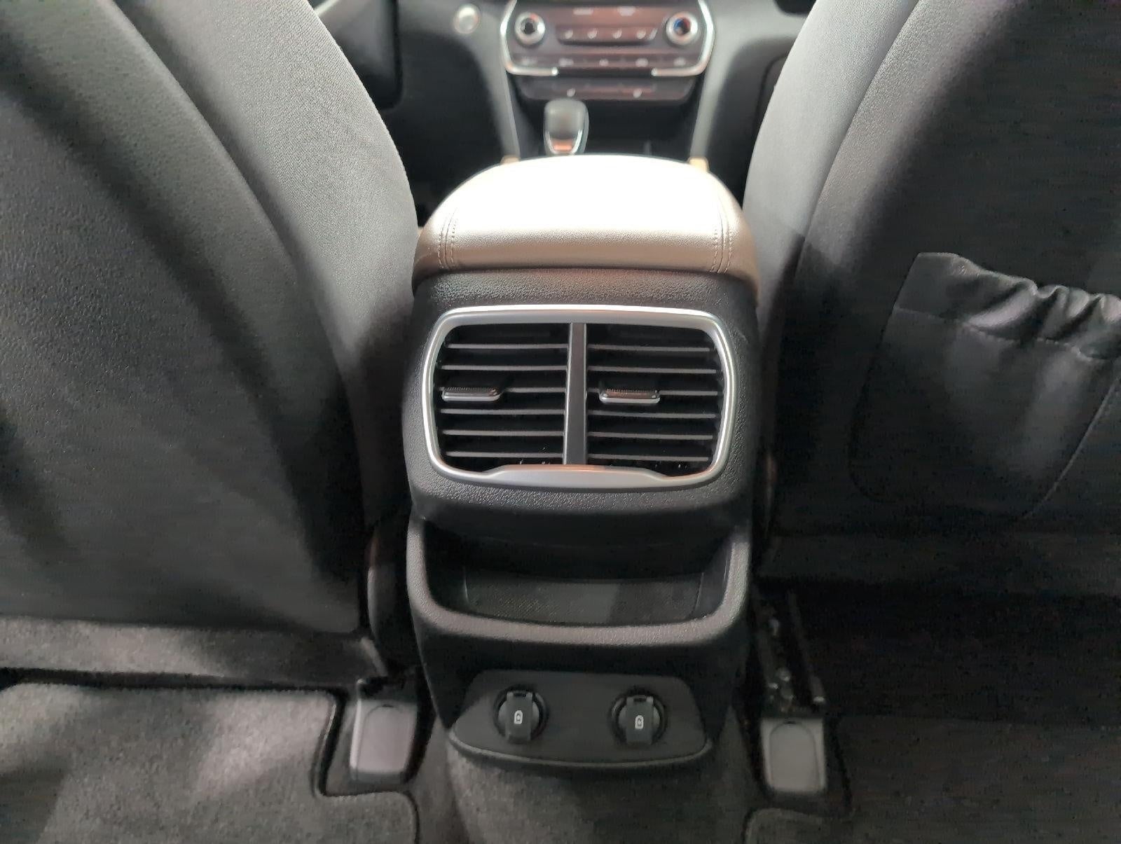 2020 Hyundai Santa Fe SEL 2.4L Auto AWD