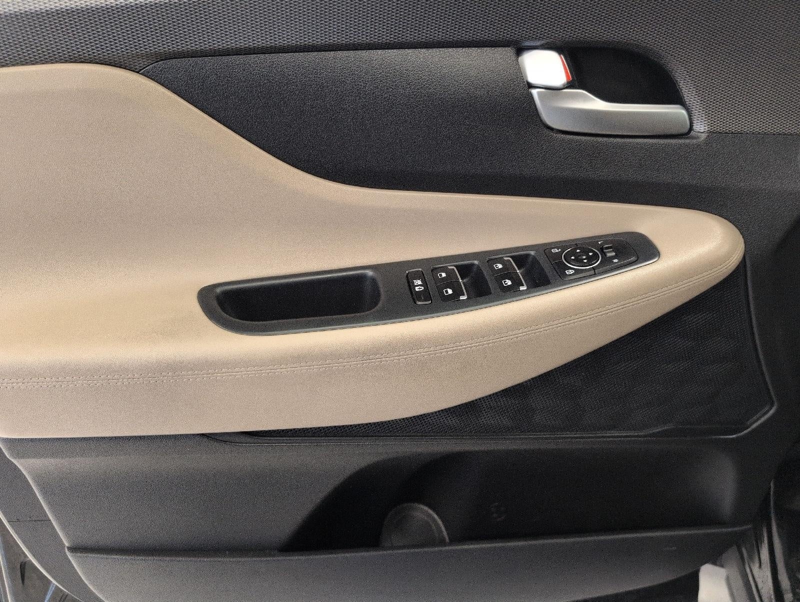 2020 Hyundai Santa Fe SEL 2.4L Auto AWD