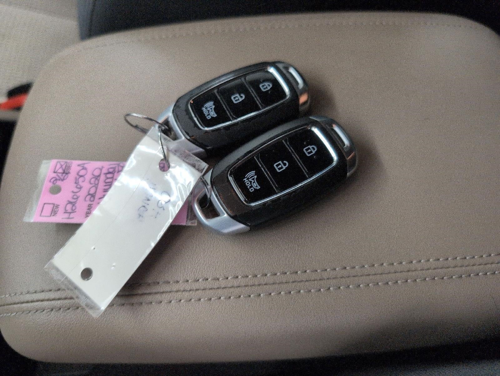 2020 Hyundai Santa Fe SEL 2.4L Auto AWD
