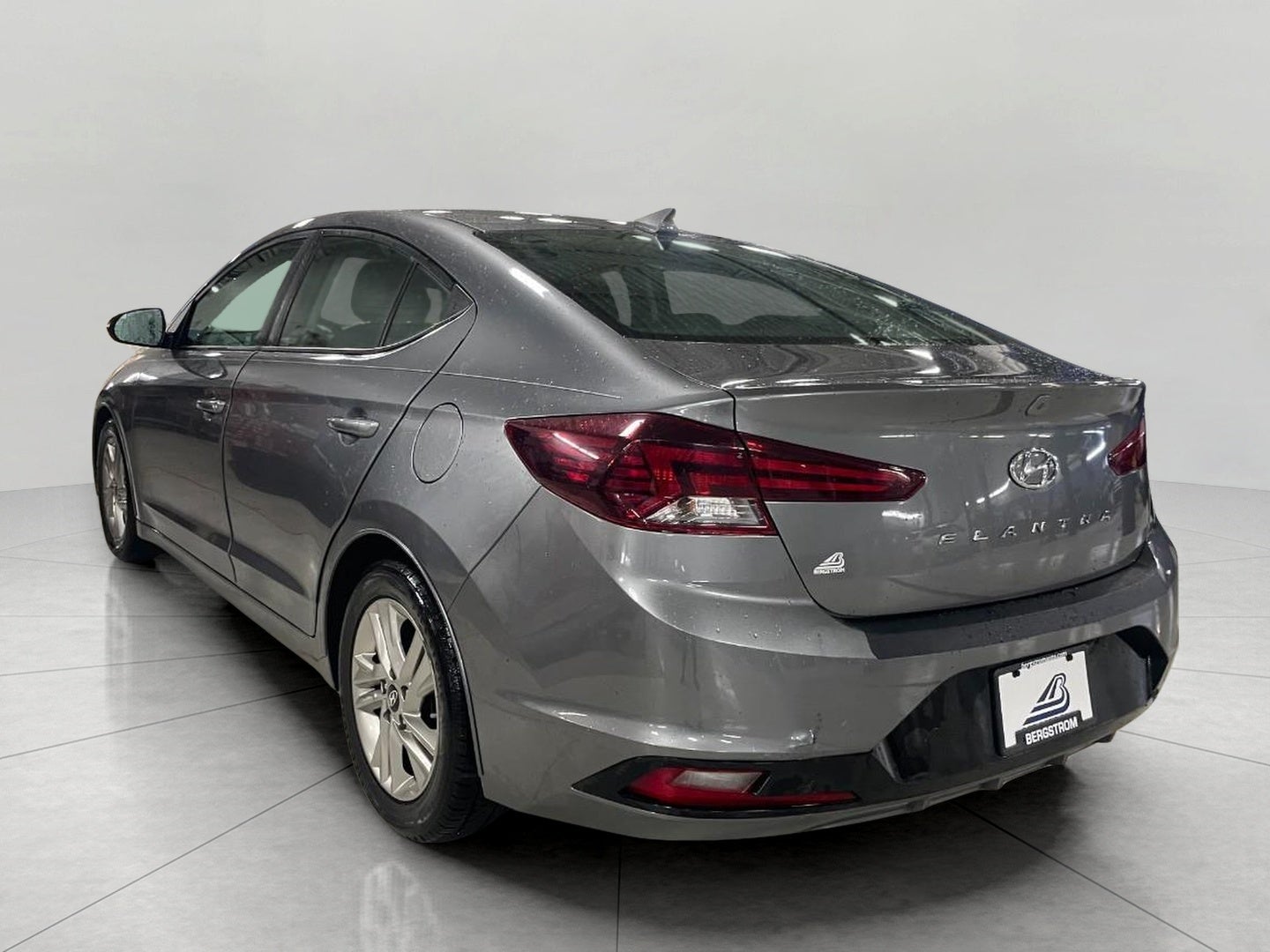2019 Hyundai ELANTRA SEDAN