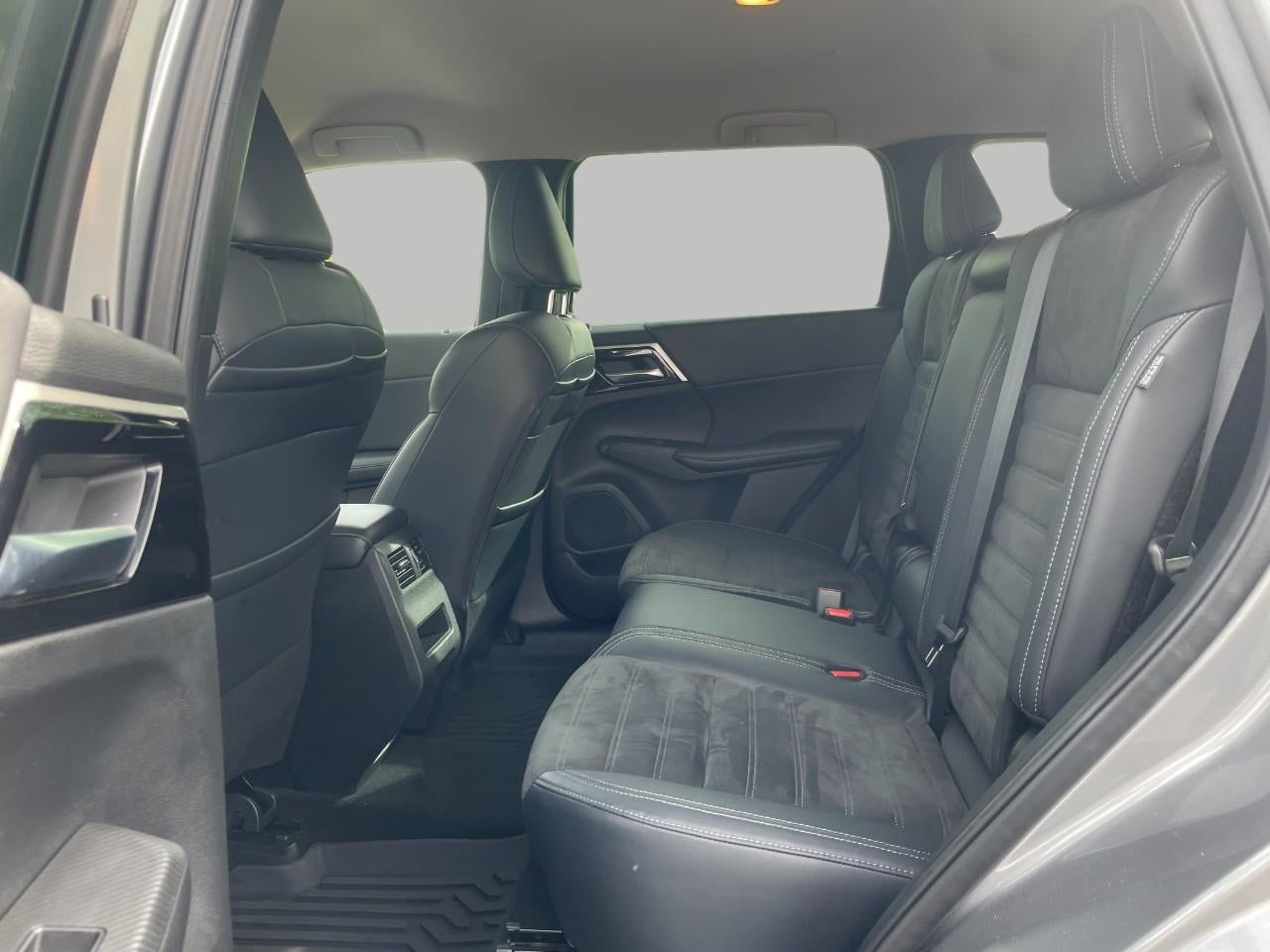 2022 Mitsubishi Outlander SE S-AWC