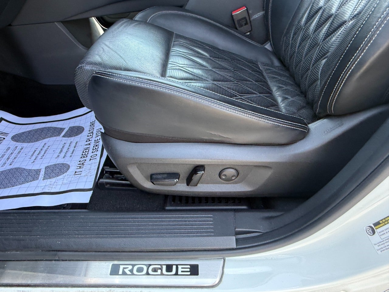 2021 Nissan Rogue FWD Platinum