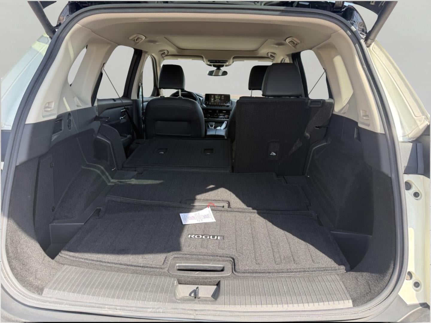 2021 Nissan Rogue FWD Platinum