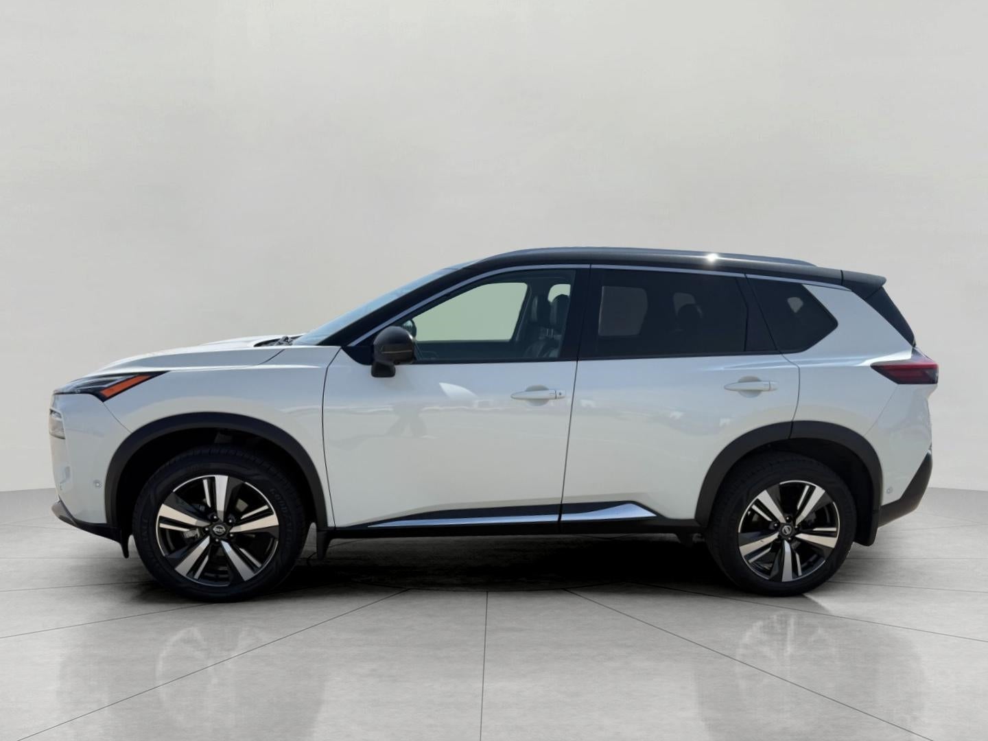 2021 Nissan Rogue FWD Platinum