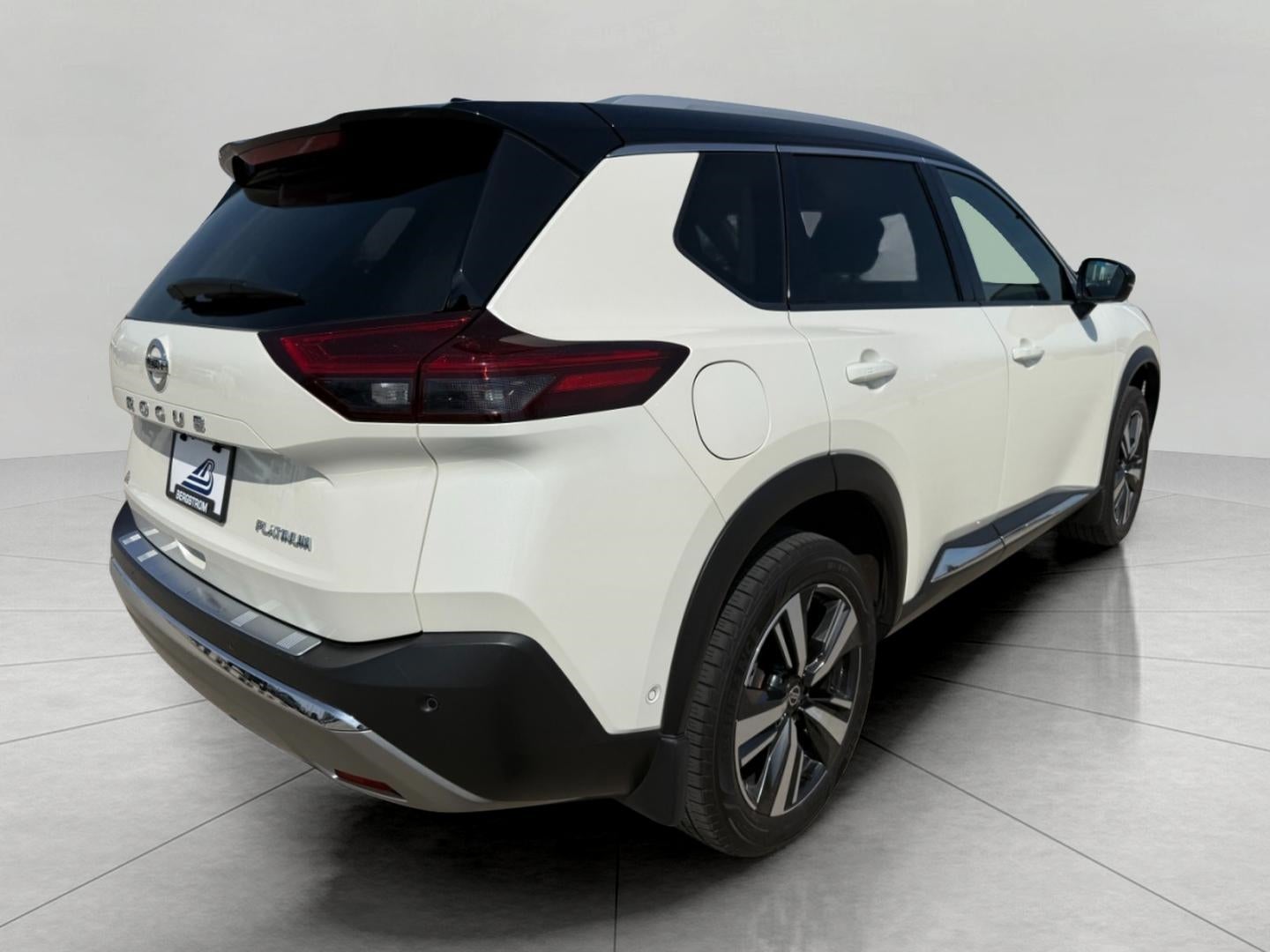 2021 Nissan Rogue FWD Platinum