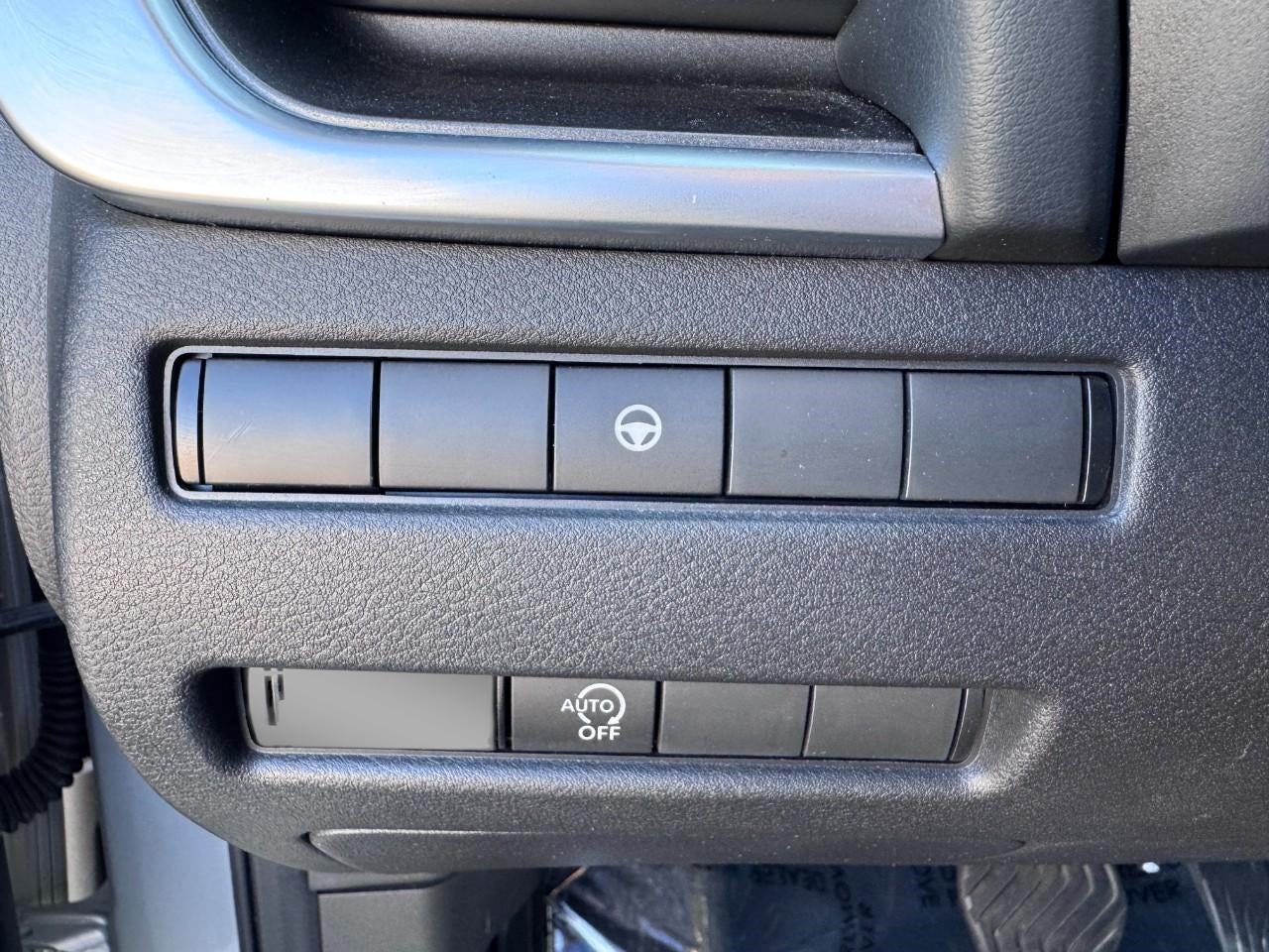 2023 Nissan Rogue AWD SV
