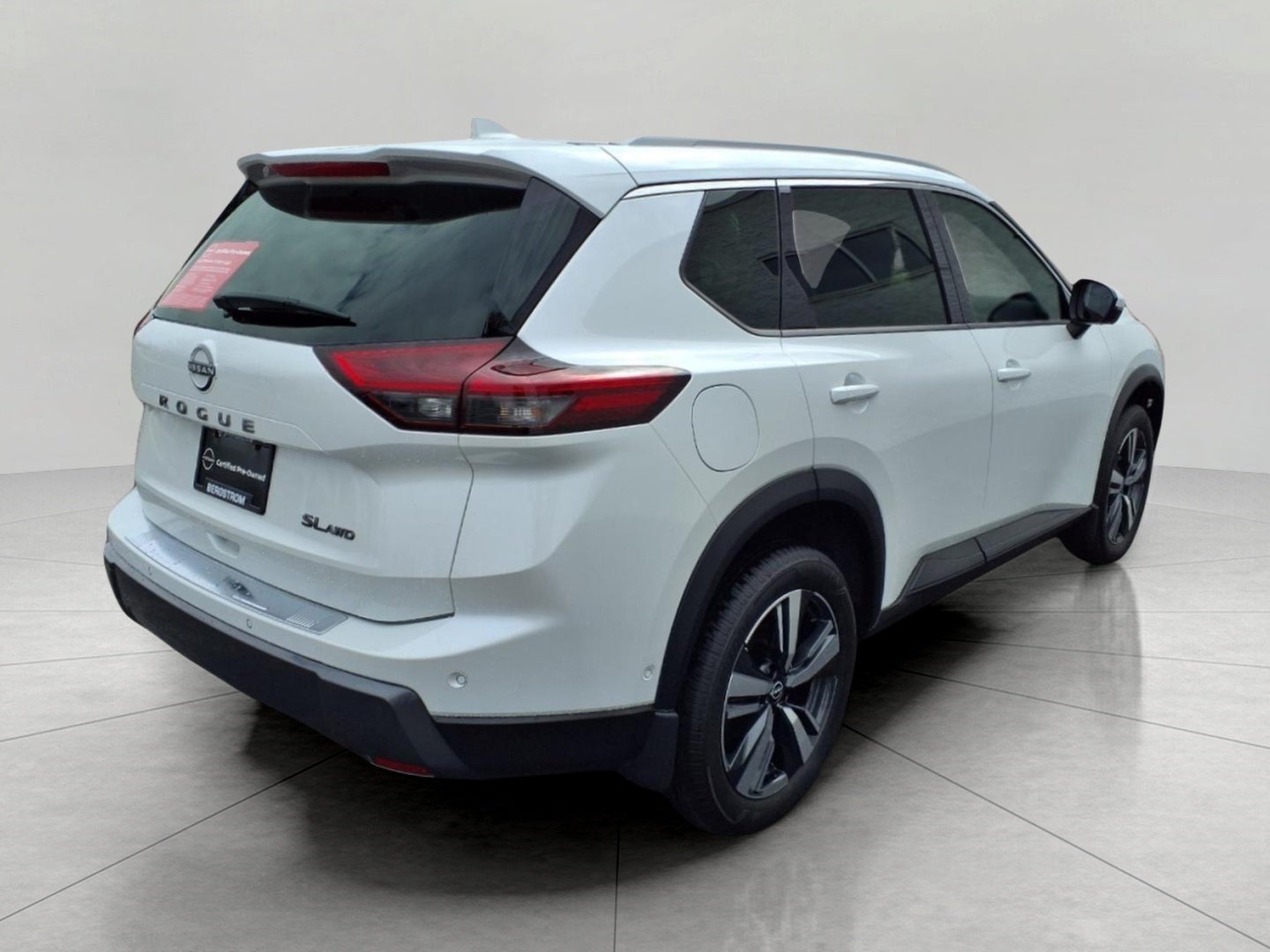 2025 Nissan Rogue AWD SL
