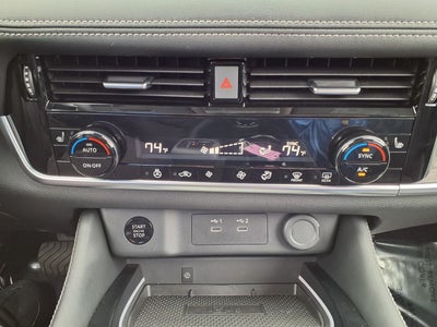 2025 Nissan Rogue AWD Platinum