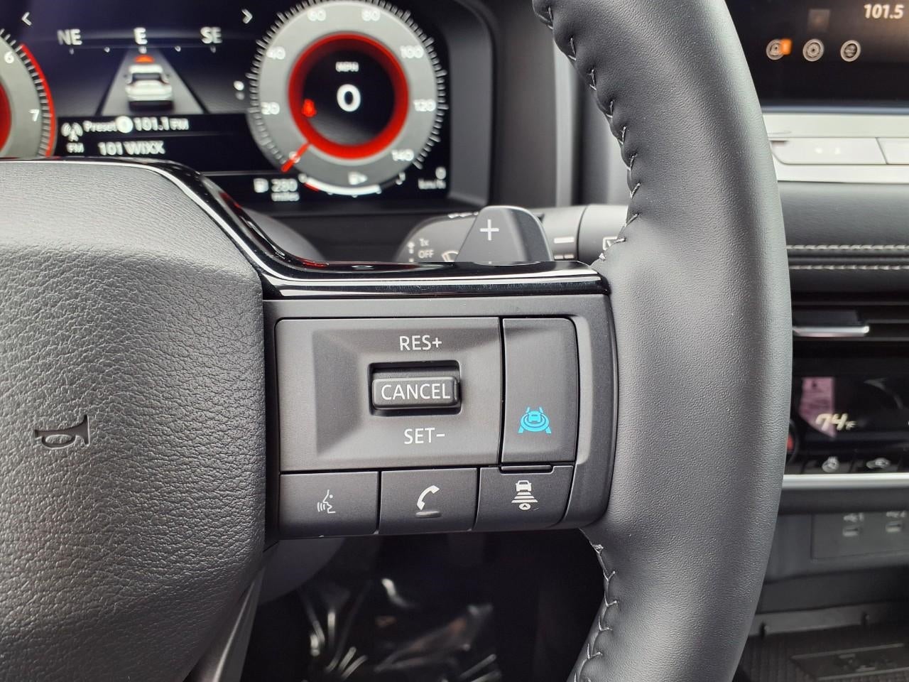 2025 Nissan Rogue AWD Platinum