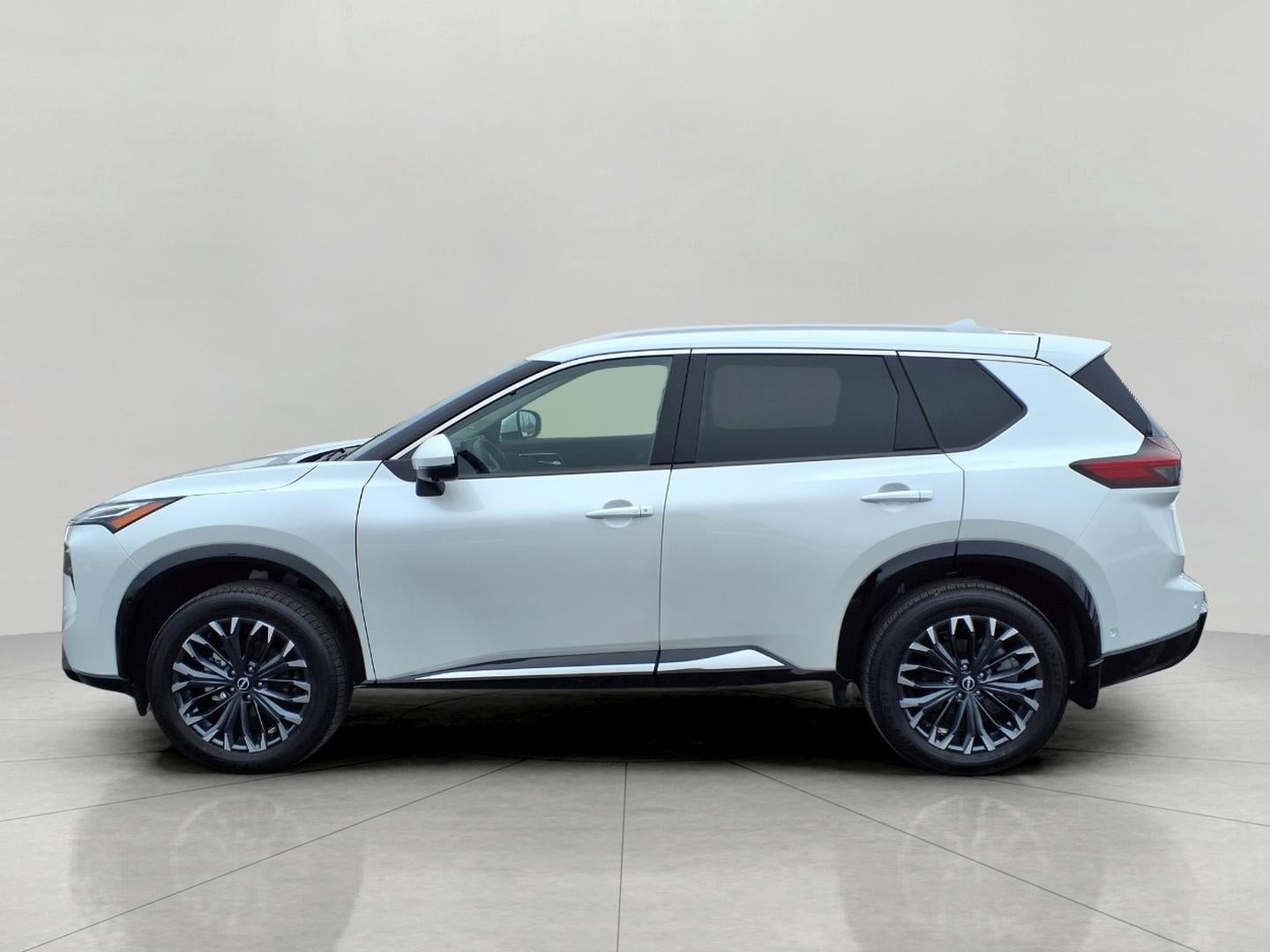 2025 Nissan Rogue AWD Platinum